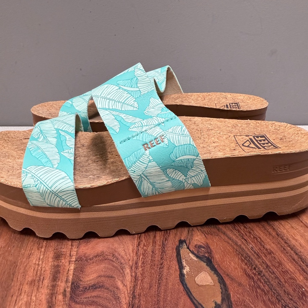 Reef Women's Turquoise Leaf Cork Slide Sandals - Picture 4 of 13